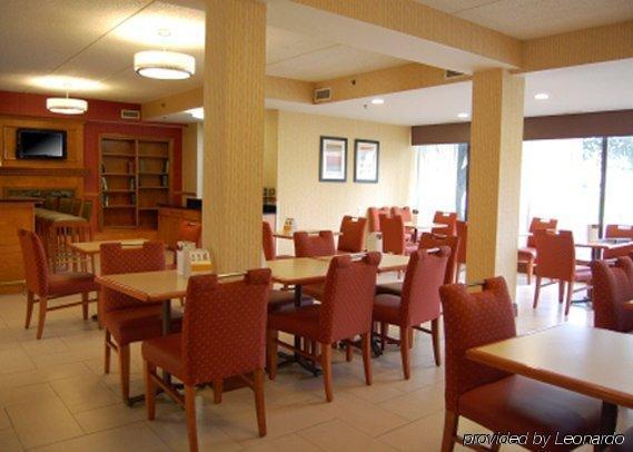 Comfort Inn Lehigh Valley West Fogelsville Restaurant photo